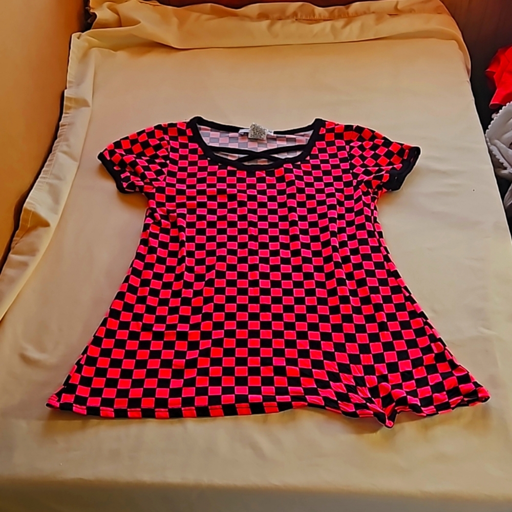 Miss majesty kids shirt size small